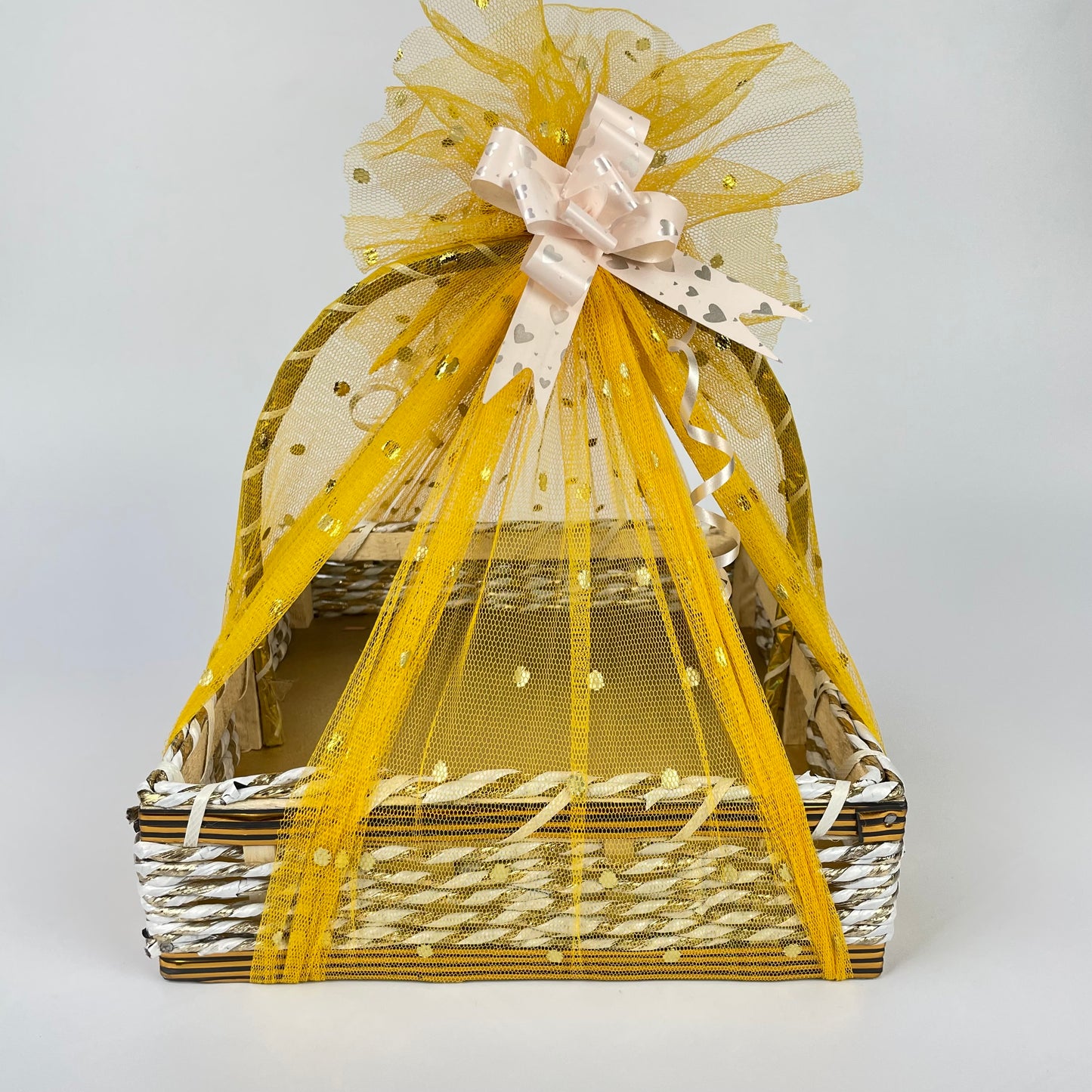 Handmade Square Gift Basket with Golden Decorative Net – Versatile Gifting Solution