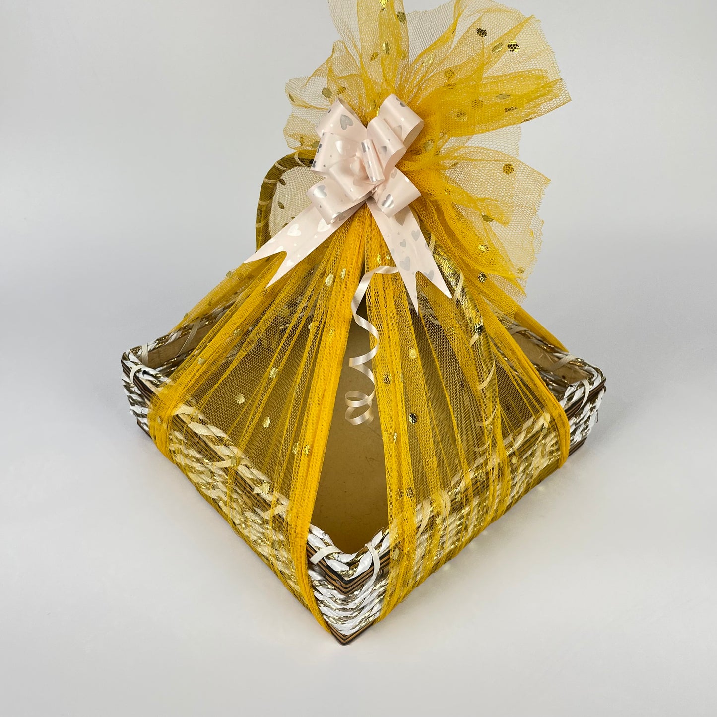 Handmade Square Gift Basket with Golden Decorative Net – Versatile Gifting Solution