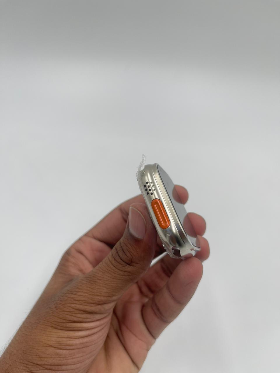 CROWN SMART WATCH WITH AIRPODS PRO2 10 IN 1